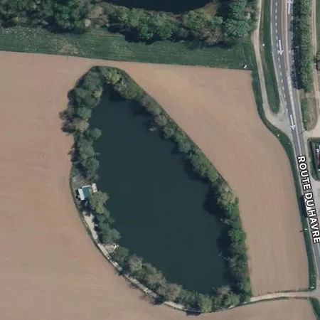 Etang De Peche Des Ladres Cambron